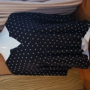 Cute Old Navy rayon pullover top